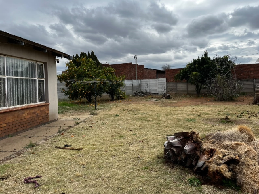 3 Bedroom Property for Sale in Roosheuwel North West